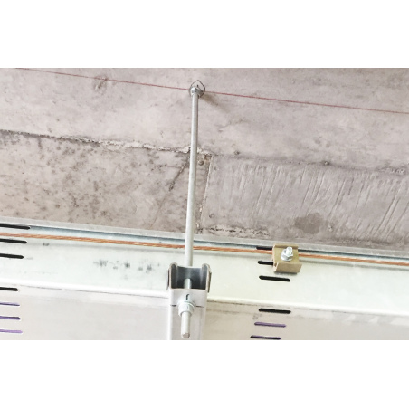 Application image of concrete screw BTS6 H with internal thread: suspension of threaded rods from concrete ceiling