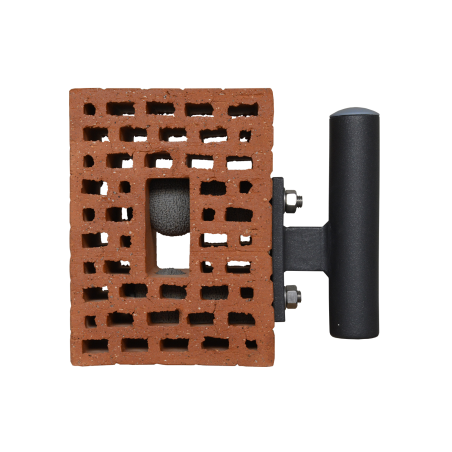 Application image of distance mounting system ResiTHEM S: The model shows ResiTHEM S from the side fully mounted in perforated stone