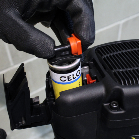 Gas nailer FOX with short track 20 nails